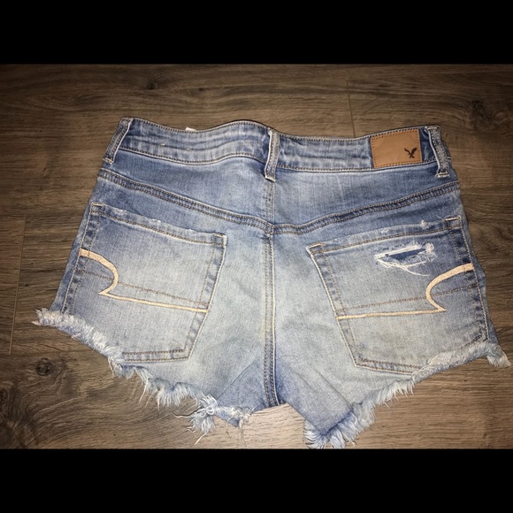 American Eagle shorts ! - Picture 2 of 4